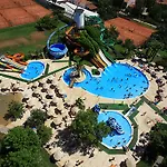 Starlight Resort