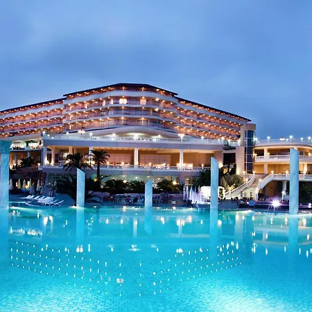 Starlight Курортный комплекс 5*